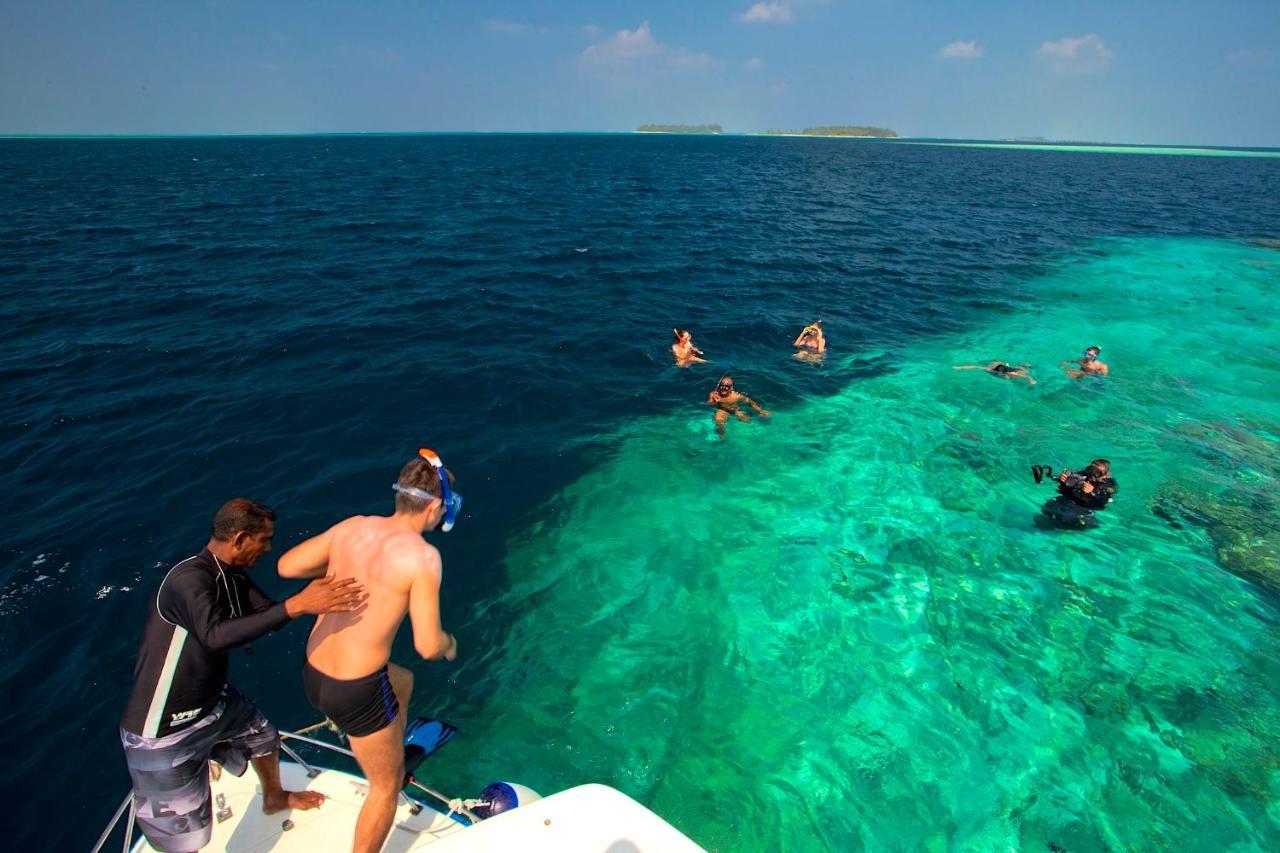 Kaani Beach Hotel At Maafushi Bagian luar foto